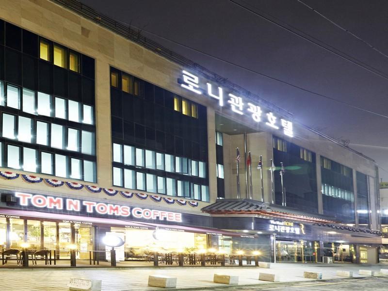 Roni Tourist Hotel Jeonju Eksteriør billede